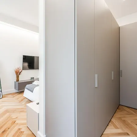 Central Modern 3-Room Flat - Near Metro & Park Mailand Exterior foto