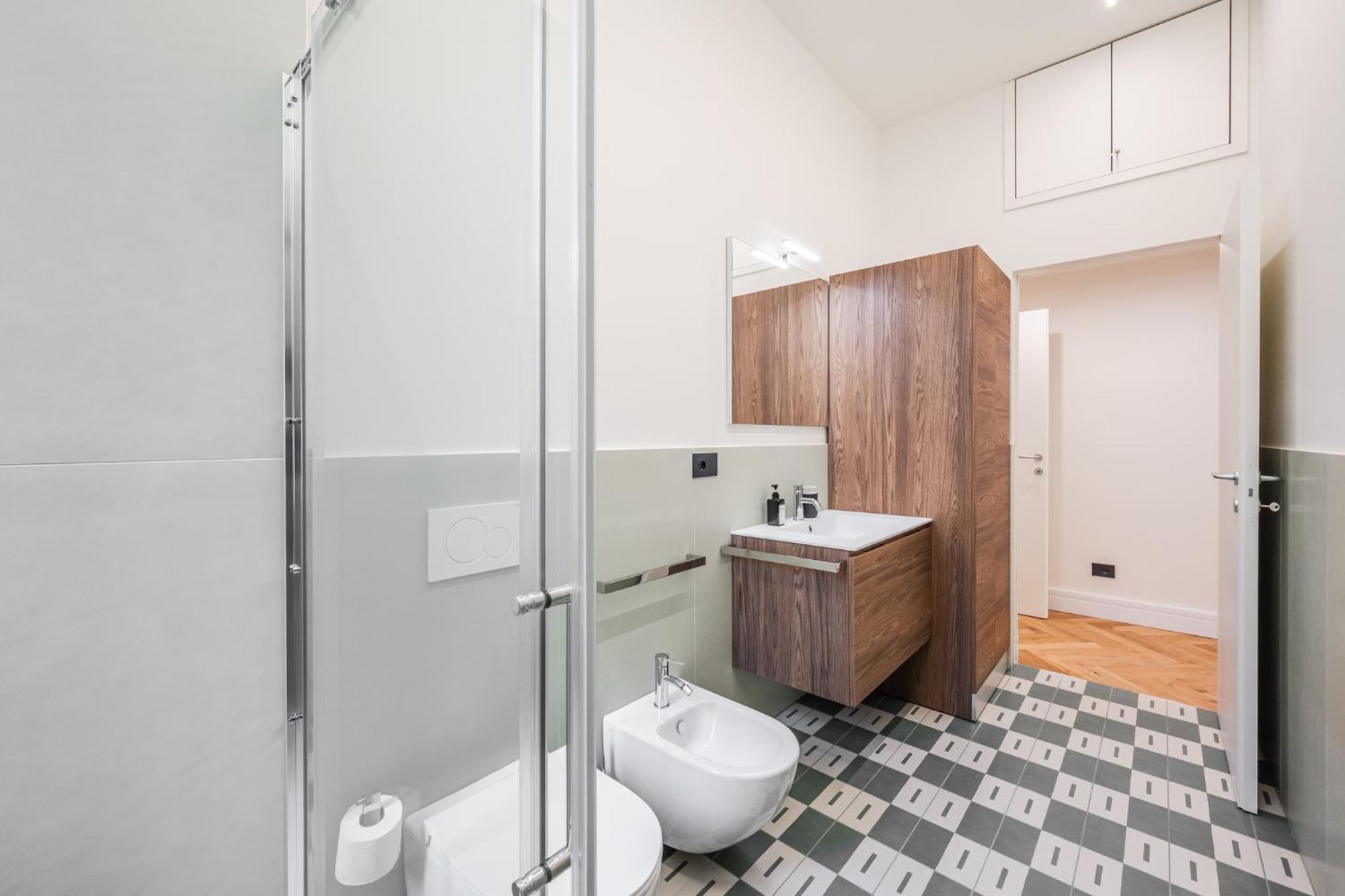 Modern 3-room Flat - Near Metro & Park Milão